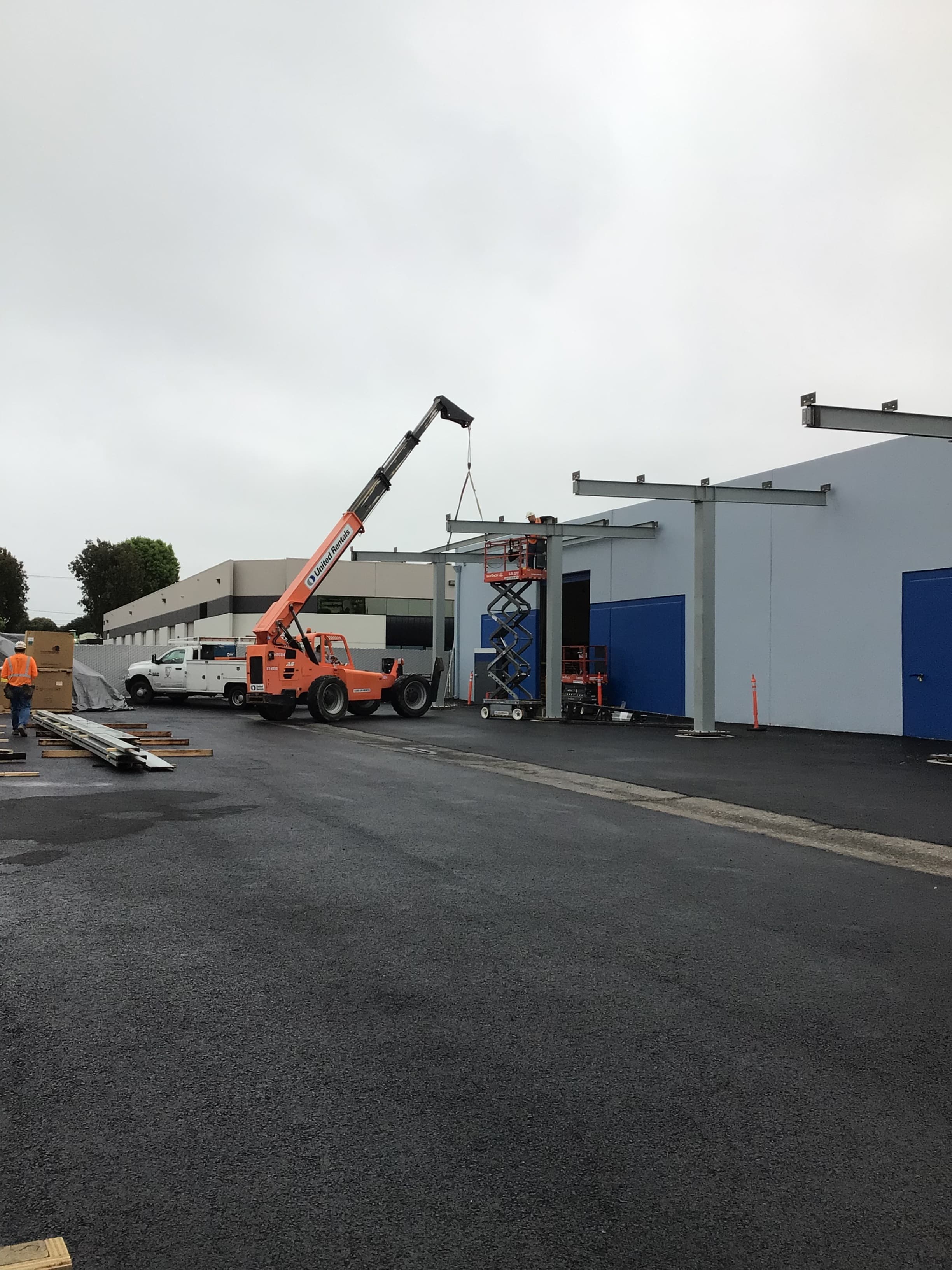 Roto Commercial Carport Construction
